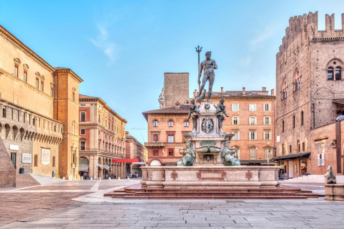 Piazza Maggiore-Luxury Apartment-Elegant Terrace Bolonia Exterior foto